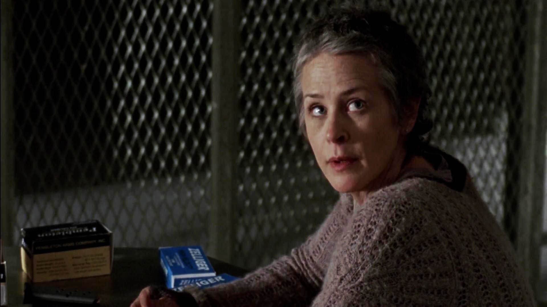 Cena deletada da terceira temporada de The Walking Dead com Carol e Merle