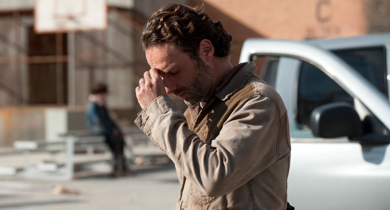 Especulando sobre a Season Finale da 4ª temporada de The Walking Dead: O que acontecerá em “A”?