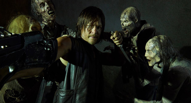 Especulando sobre The Walking Dead: Quem é a pessoa que acompanha Daryl na mata?