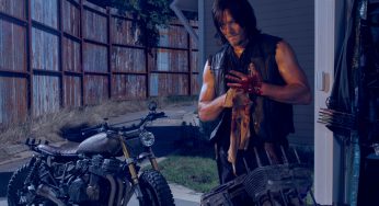 Norman Reedus diz que um dos episódios da 6ª temporada remonta a um momento passado de Carol e Daryl