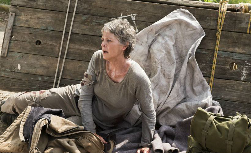 Melissa McBride diz que Carol está “lutando muito consigo mesma” na 7ª temporada de The Walking Dead