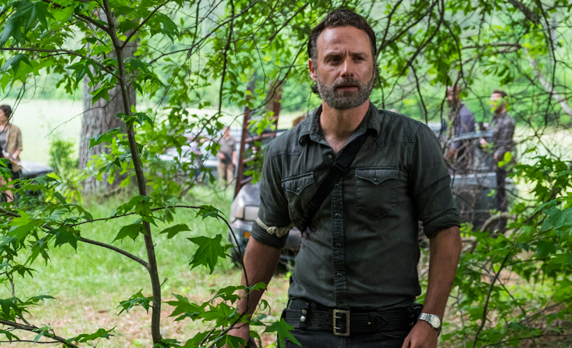 Andrew Lincoln diz que “grandes mortes estão a caminho” na 8ª temporada de The Walking Dead