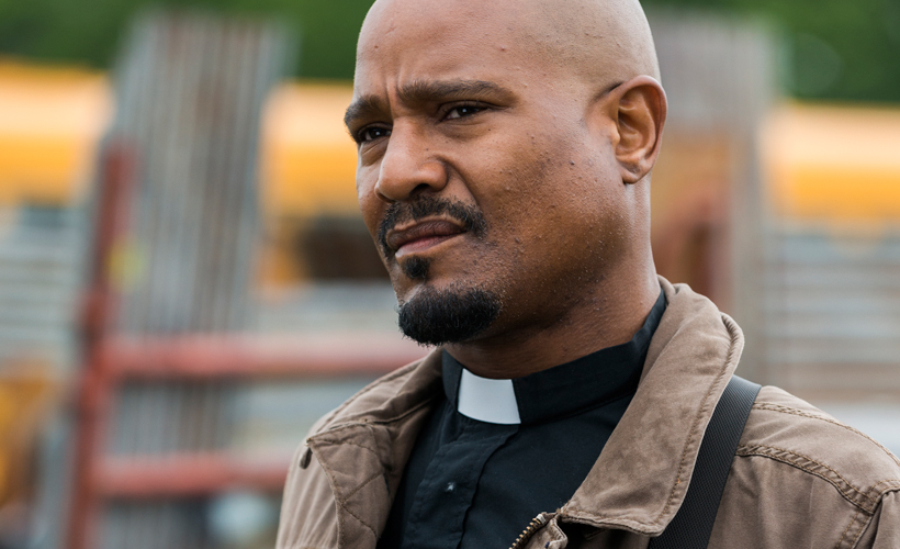 The Walking Dead 8ª Temporada: O que vai acontecer com o Padre Gabriel?