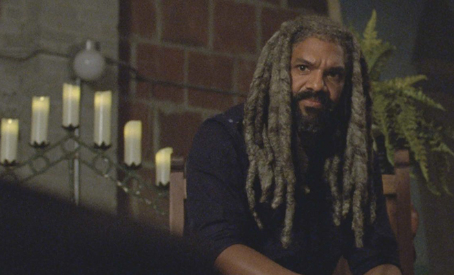 Ezekiel recebe uma nova ameaça para a feira em vídeo do 13º episódio da 9ª temporada de The Walking Dead
