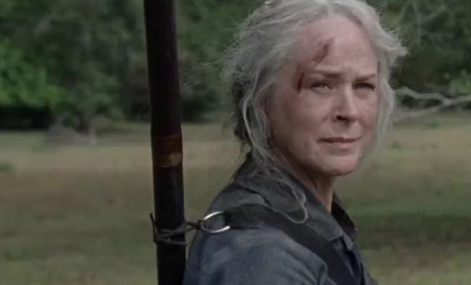 Imagens vazadas de The Walking Dead mostram o que Carol faz com a cabeça de Alpha
