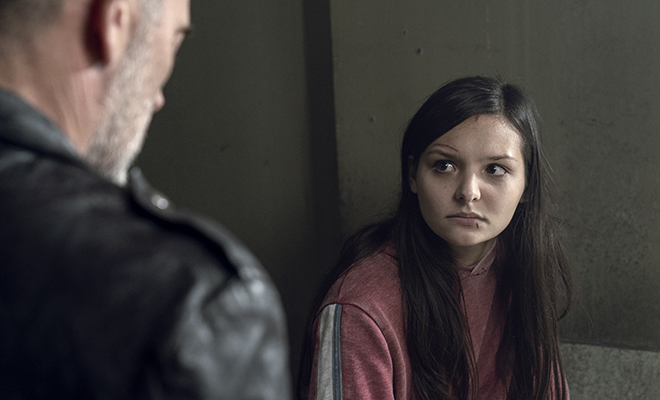 Lydia reencontra Negan nas primeiras imagens do próximo episódio de The Walking Dead
