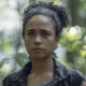 Connie na floresta em imagem da 10ª temporada de The Walking Dead