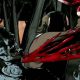rick grimes matando um zumbi na animação de The Walking Dead Red Machete