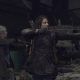 Maggie e Carol atirando de arco e flechas no episódio 1 da 11ª temporada de The Walking Dead.