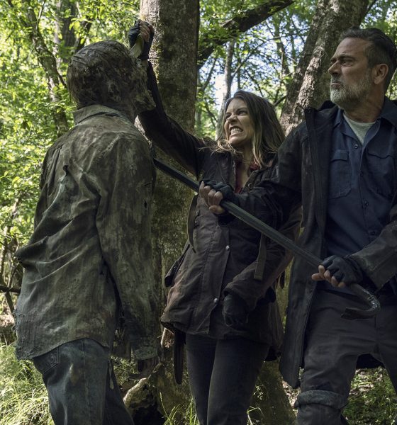 Maggie e Negan matando um zumbi em cena da 11ª temporada de The Walking Dead.