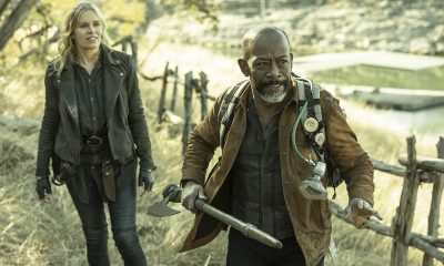 Morgan e Madison andando no último episódio da 7ª temporada de Fear the Walking Dead.
