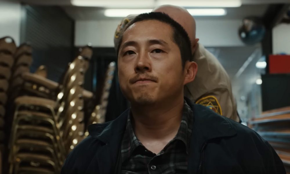 Steven Yeun como Danny Cho em cena do trailer da série Beef.