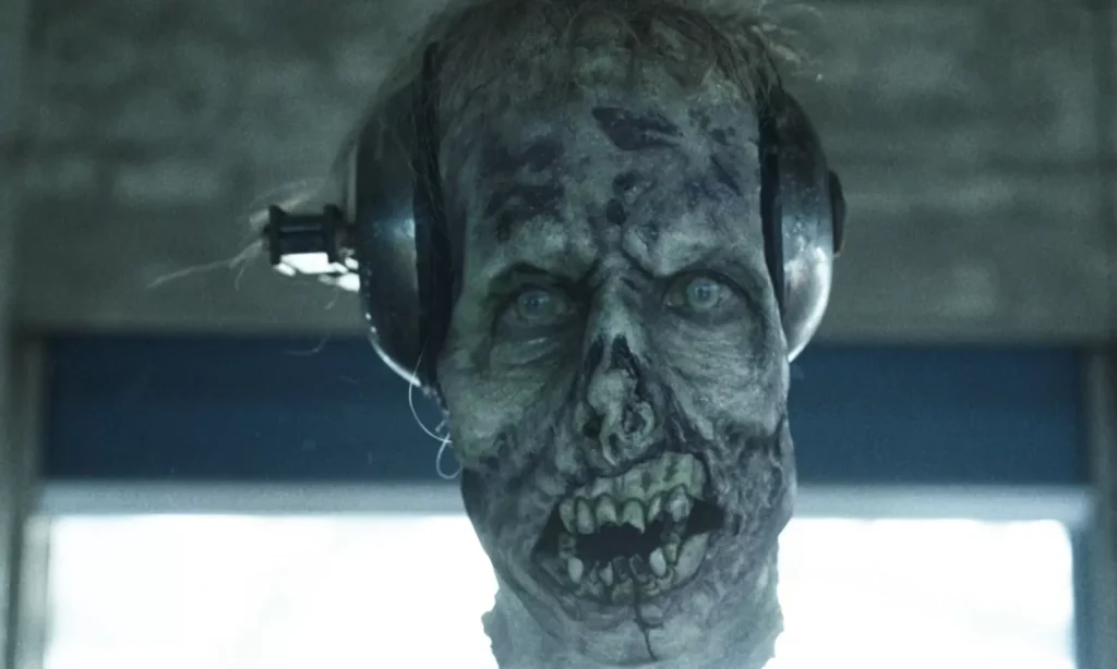 Cabeça zumbificada em cena do episódio 2 da 8ª temporada de Fear the Walking Dead.