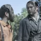 Mo e Dove conversando em cena do Episódio 3 da 8ª temporada de Fear the Walking Dead.