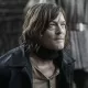 Daryl Dixon como refém e amarrado em cena da 1ª temporada de The Walking Dead: Daryl Dixon.