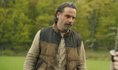 Rick reencontrando seus filhos em cena do último episódio de The Walking Dead: The Ones Who Live.