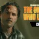 Rick machucado na testa e olhando para Jadis em cena do Episódio 5 de The Walking Dead: The Ones Who Live.