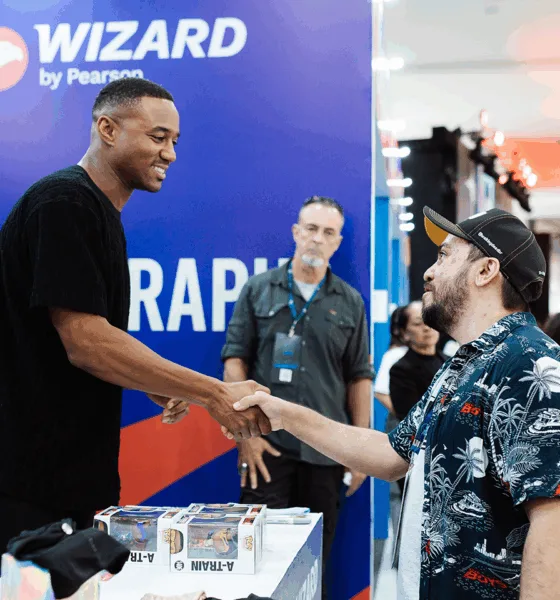 Jessie estrela de the boys e the walking dead brasil