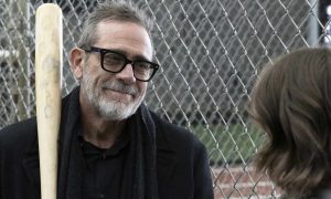 Jeffrey Dean Morgan faz uma reclamação sobre o episódio de realidade alternativa de The Walking Dead: Dead City