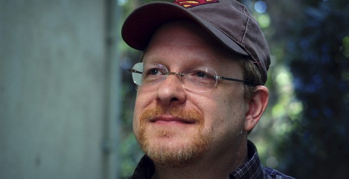 CCXP26 terá presença de Mark Waid em homenagem aos 30 anos de O Reino do Amanhã