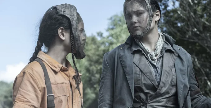 Mo e Dove conversando em cena do Episódio 3 da 8ª temporada de Fear the Walking Dead.