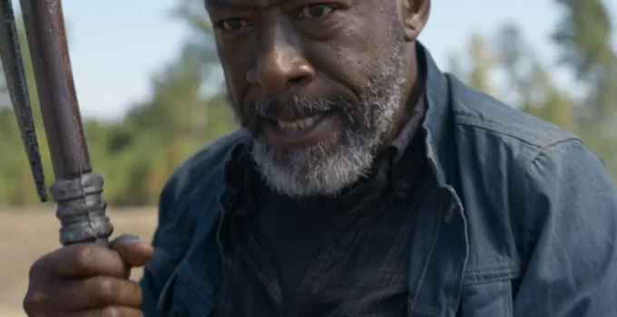 Morgan segurando seu machado em cena do Episódio 6 da 8ª temporada de Fear the Walking Dead.