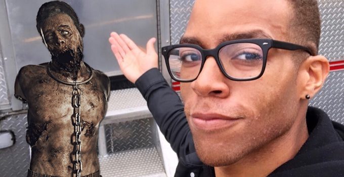 Montagem com Moses J Moseley apontando para seu personagem em The Walking Dead.