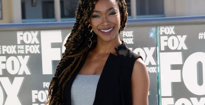 sonequa-martin-green-star-trek-discovery-elenco
