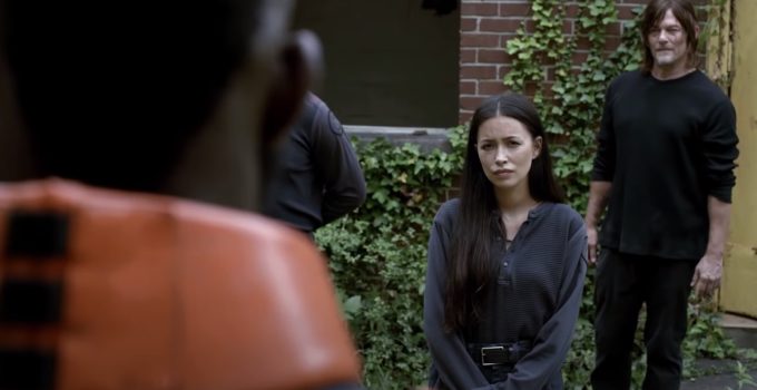 Daryl, Rosita conhecendo Mercer na segunda parte da 11ª e última temporada de The Walking Dead.