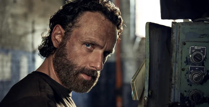 Andrew Lincoln como Rick Grimes em imagem promocional da 5ª temporada de The Walking Dead.