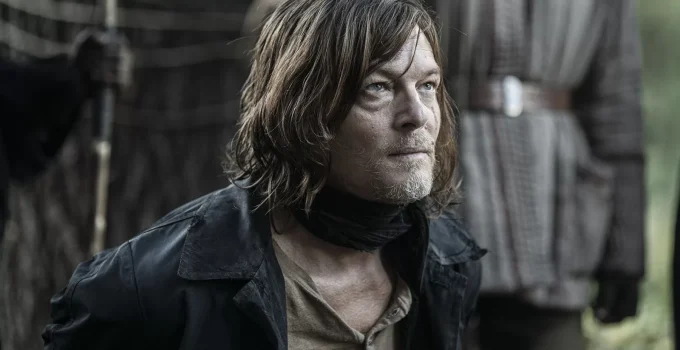 Daryl Dixon como refém e amarrado em cena da 1ª temporada de The Walking Dead: Daryl Dixon.