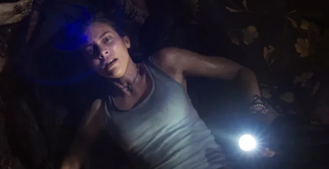 Maggie assustada em cena de The Walking Dead: Dead City.