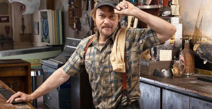 Jimmi Simpson explica destino de Dillard no final de The Walking Dead: Dead City