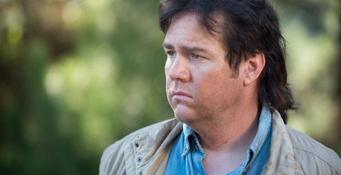 the-walking-dead-s06e14-josh-mcdermitt-morte-mordida-salvadores