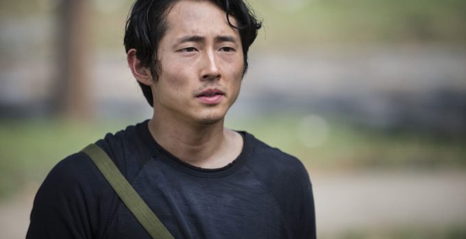 Steven Yeun como Glenn Rhee em cena de The Walking Dead.