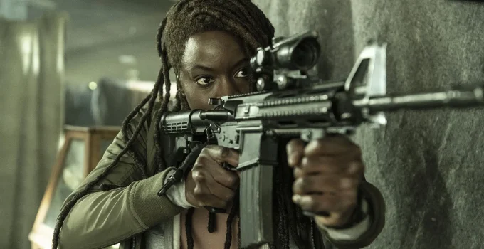 Michonne apontando sua arma na direção de Jadis em cena do Episódio 5 de The Walking Dead: The Ones Who Live.
